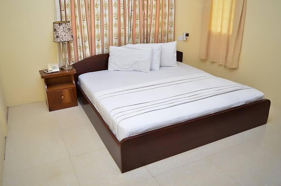 Hotel Loreto Cape Coast Dış mekan fotoğraf