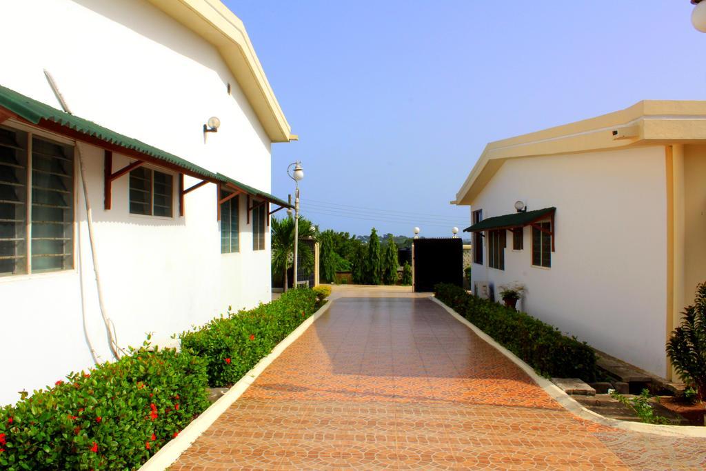 Hotel Loreto Cape Coast Dış mekan fotoğraf