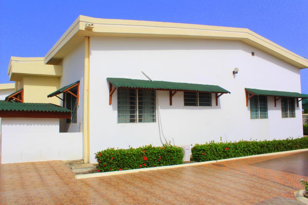 Hotel Loreto Cape Coast Dış mekan fotoğraf