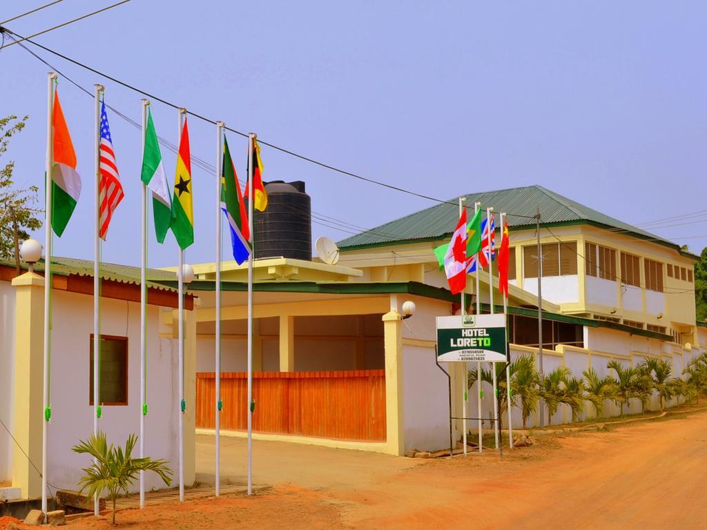 Hotel Loreto Cape Coast Dış mekan fotoğraf