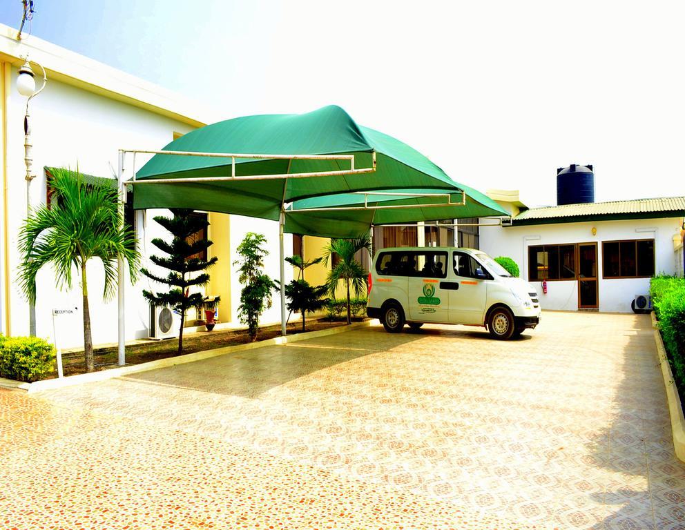 Hotel Loreto Cape Coast Dış mekan fotoğraf