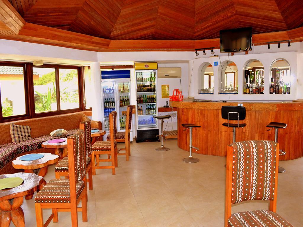 Hotel Loreto Cape Coast Dış mekan fotoğraf